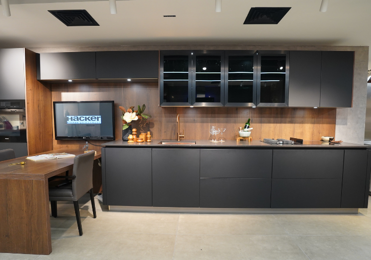 Expert tips and tricks for designing a U-shaped modular kitchen