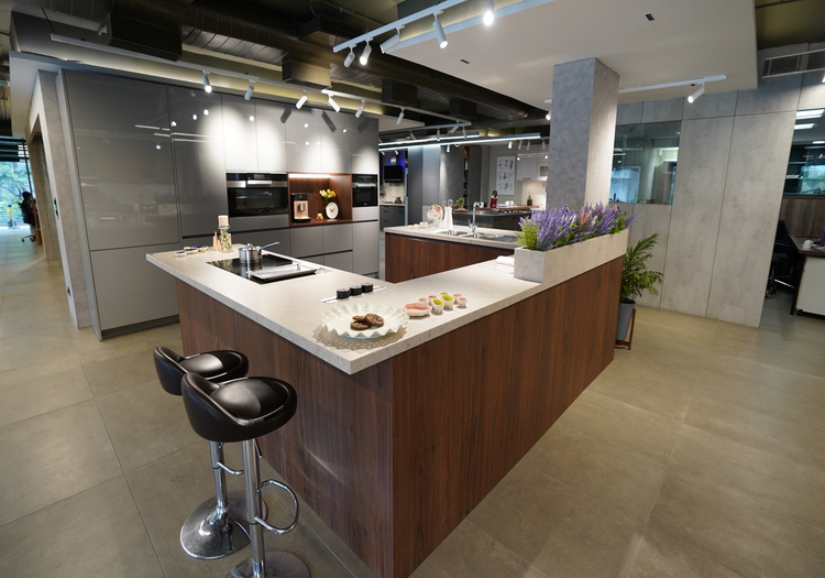kitchen island