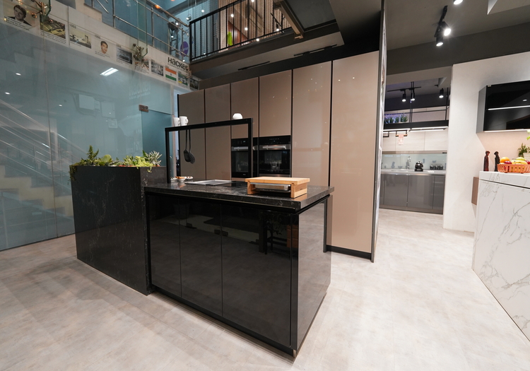 Island Kitchen Design & Functionality