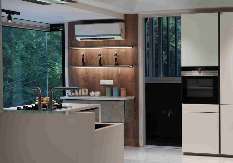 Planning a luxury kitchen design Here are the 5 reasons to opt for open shelving