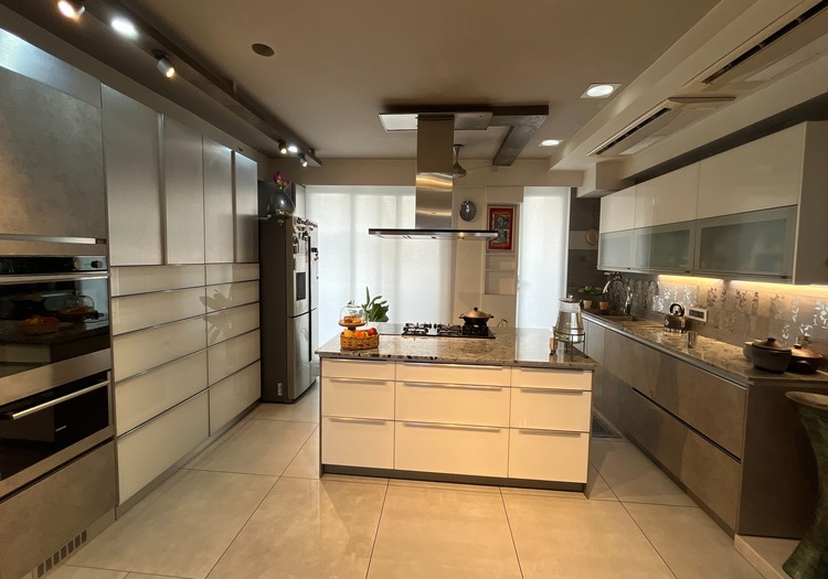 Appliance garages in an island kitchen 5 ideas for a clutter-free kitchen