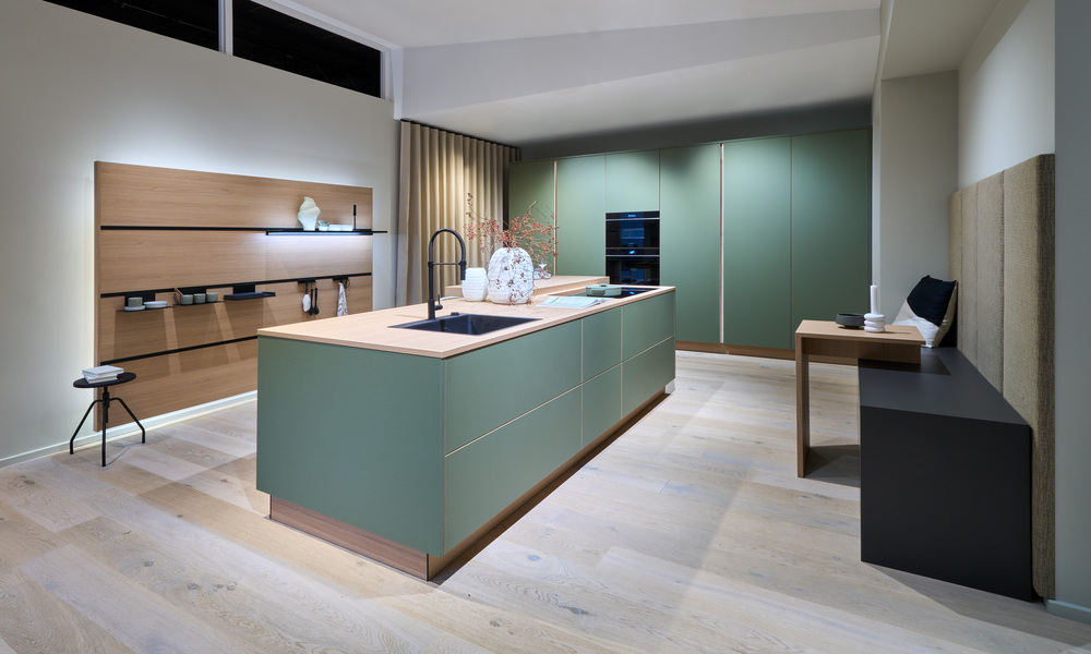AV 7080-GL Sage Green