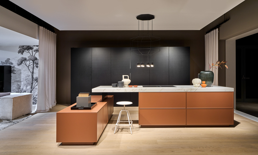 AV 6088 Balck Oak / AV 5065 NCS S 6020-Y70R