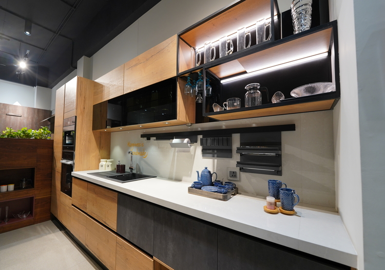 How to design a modular kitchen for Indian Cooking Habits?